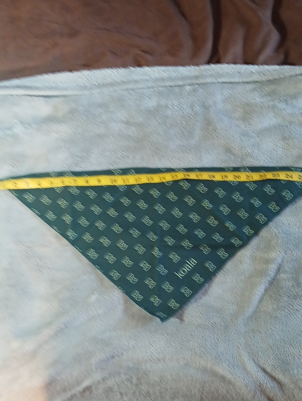 NWT Green Doggie Bandana Scarf with Yellow Koala Print